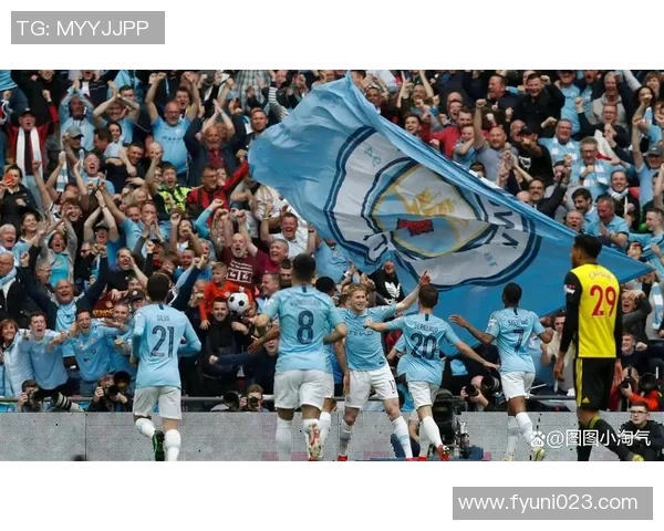 曼城球迷怒斥东社媒体，讨伐拜仁玛其尼中央队